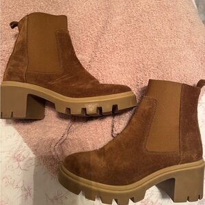 Suede ankle chunky boots